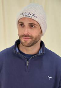 Signature Men's Beanie - Stone
