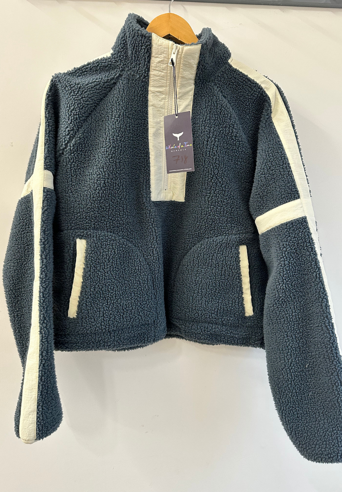 Cropped Women's Sherpa Pullover - Navy #718
