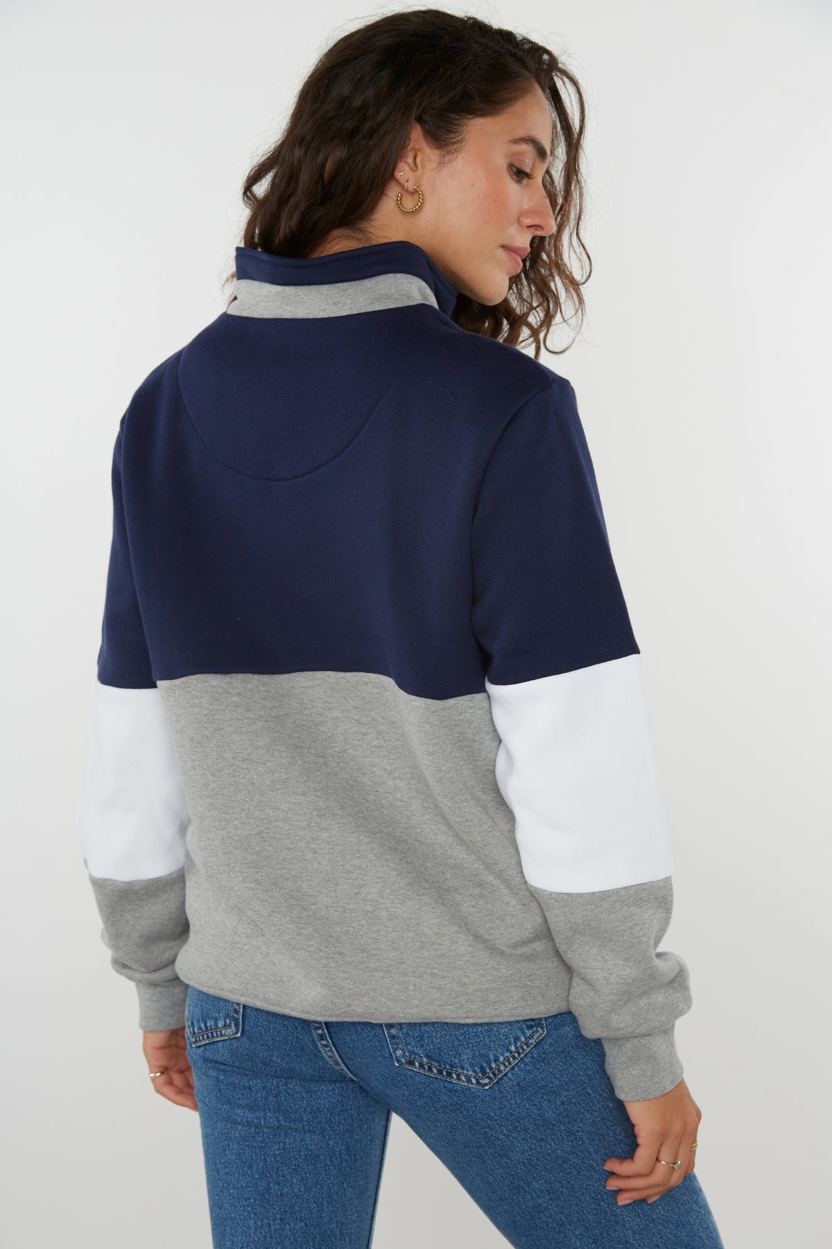 Cambridge Unisex Quarter Zip Sweatshirt - Grey - Whale Of A Time Clothing