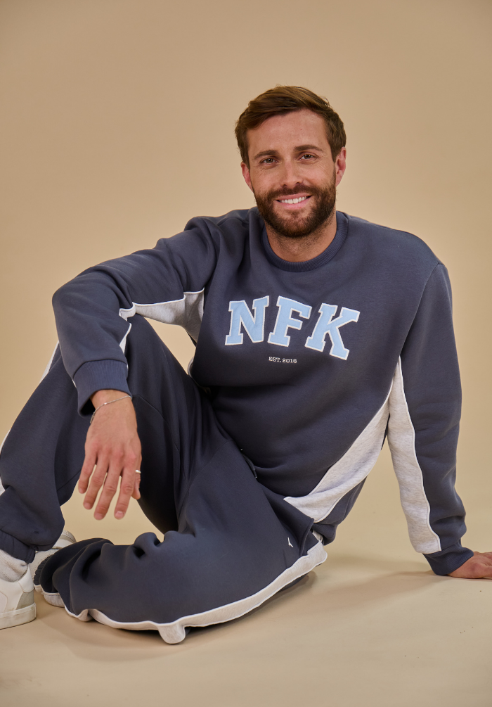 Norfolk Originals Men's Sweatshirt - Navy - Whale Of A Time Clothing